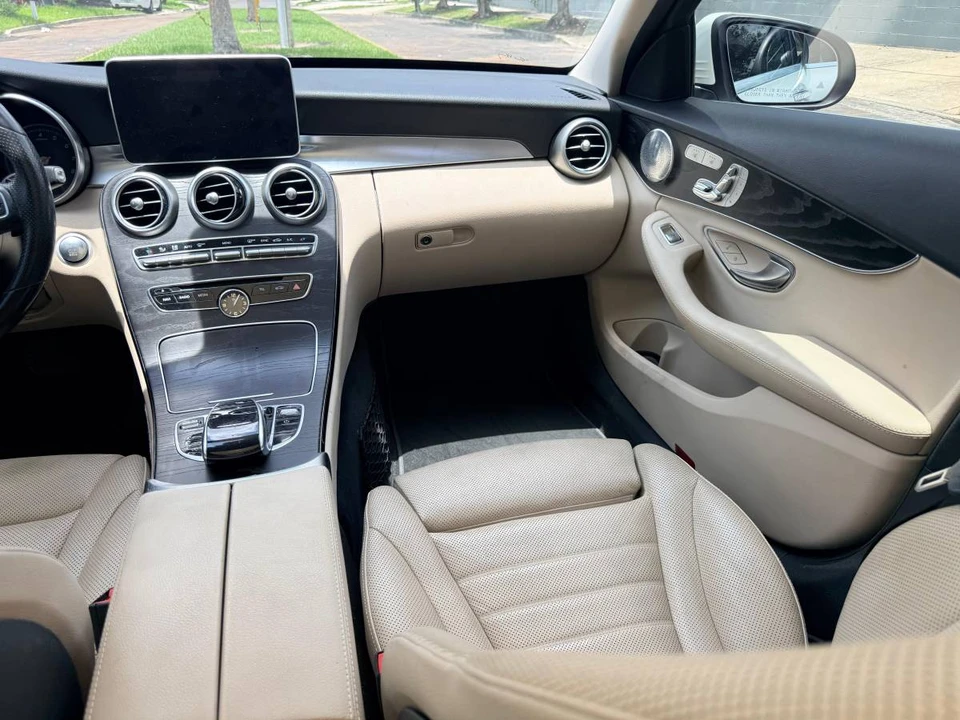 2017 Mercedes-Benz W205 C-Class - Image 11 of 19
