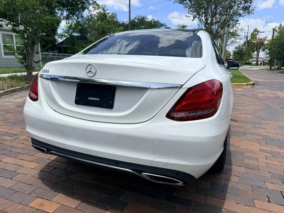 2017 Mercedes-Benz W205 C-Class - Image 17 of 19