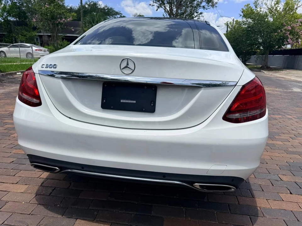 2017 Mercedes-Benz W205 C-Class - Image 8 of 19
