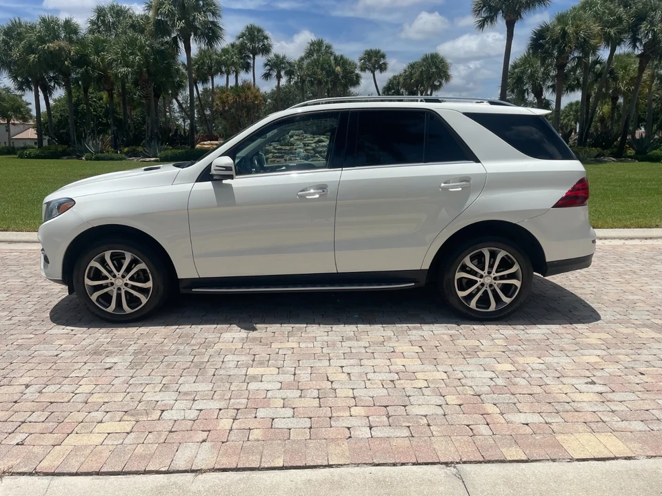 2017 Mercedes-Benz W166/C292 M-Class/GLE - Image 2 of 16