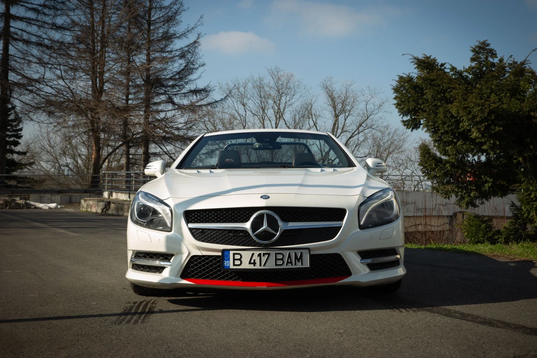 2017 Mercedes-Benz R231 SL-Class - Image 2 of 31