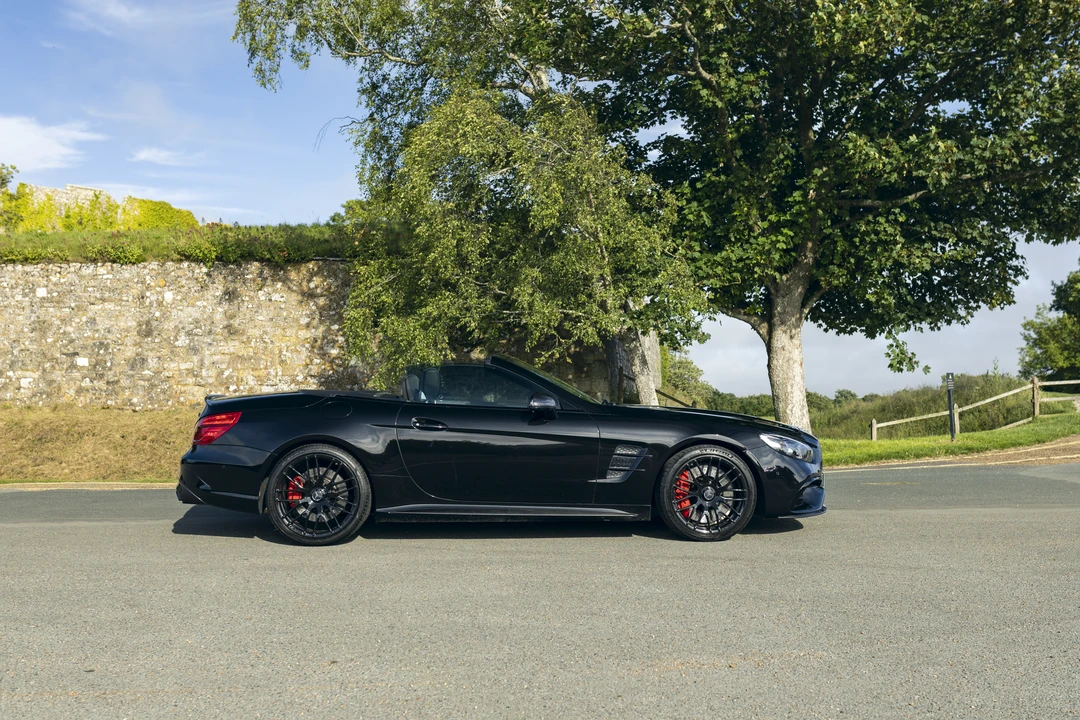 2017 Mercedes-Benz R231 SL 63 & SL 65 AMG - Image 8 of 31
