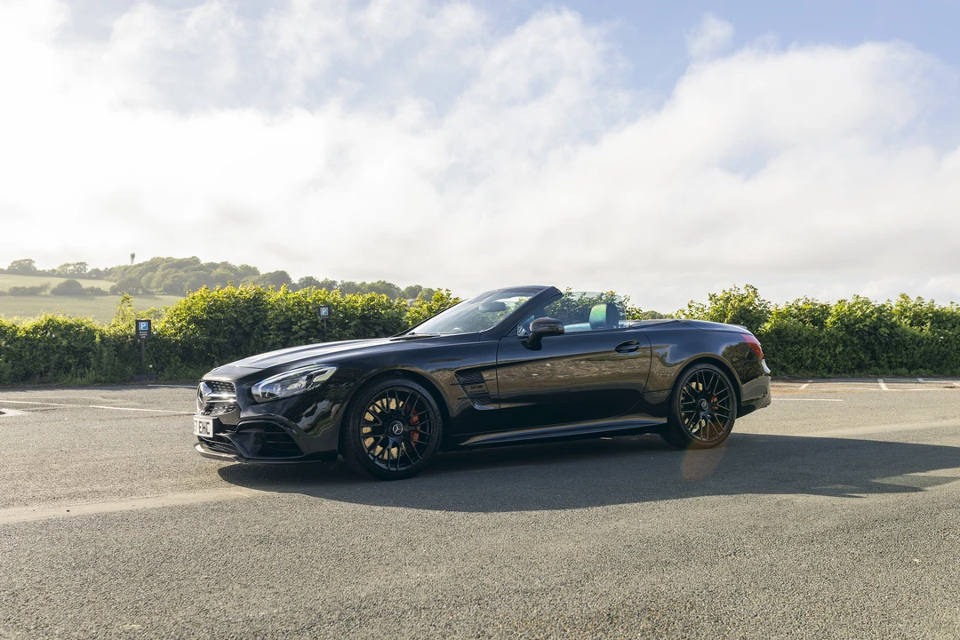 2017 Mercedes-Benz R231 SL 63 & SL 65 AMG - Image 4 of 31