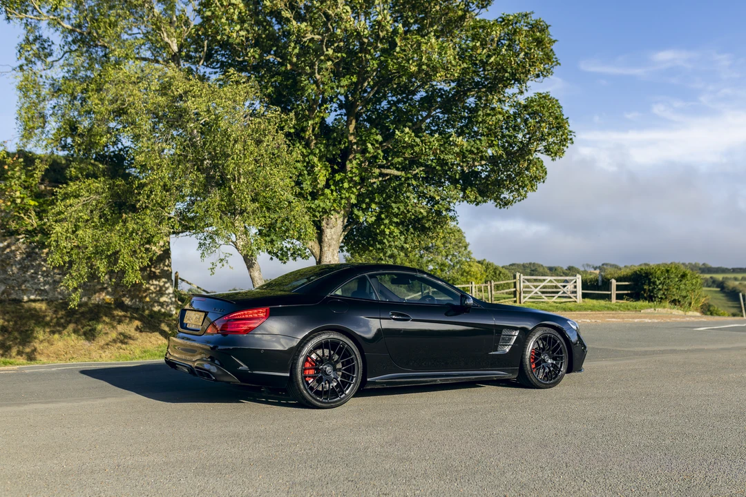 2017 Mercedes-Benz R231 SL 63 & SL 65 AMG - Image 14 of 31