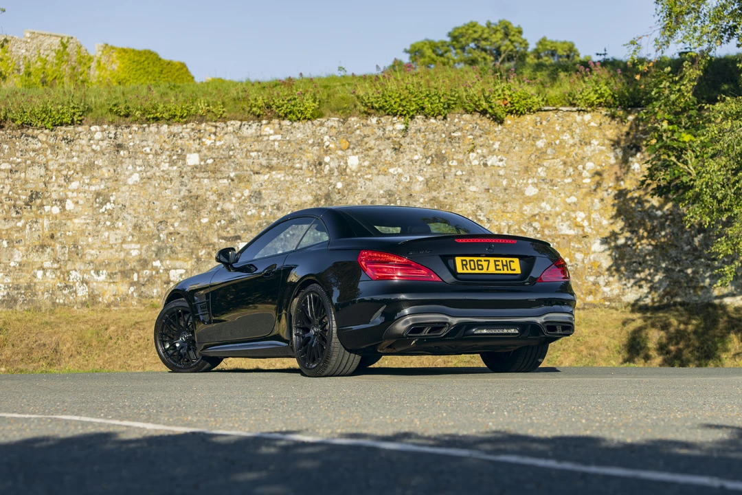 2017 Mercedes-Benz R231 SL 63 & SL 65 AMG - Image 12 of 31