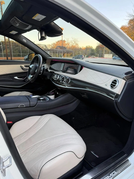2017 Mercedes-Benz W222 S 63 & S 65 AMG - Image 15 of 21