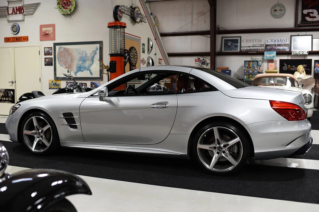 2017 Mercedes-Benz R231 SL-Class - Image 9 of 21