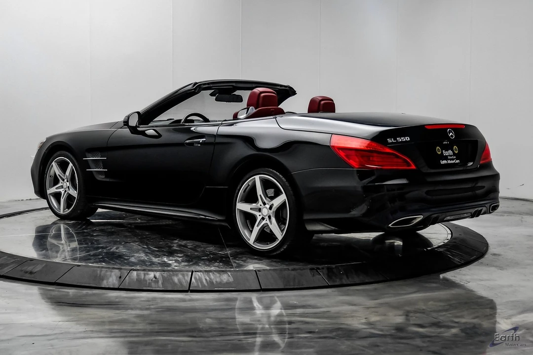 2017 Mercedes-Benz R231 SL-Class - Image 9 of 12