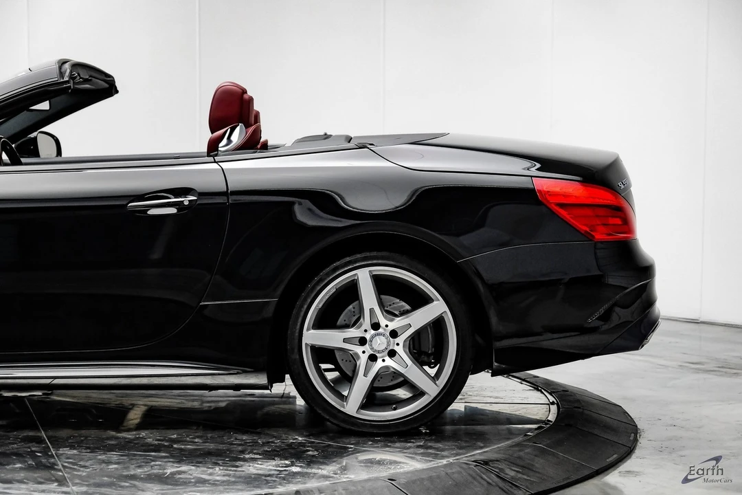 2017 Mercedes-Benz R231 SL-Class - Image 8 of 12