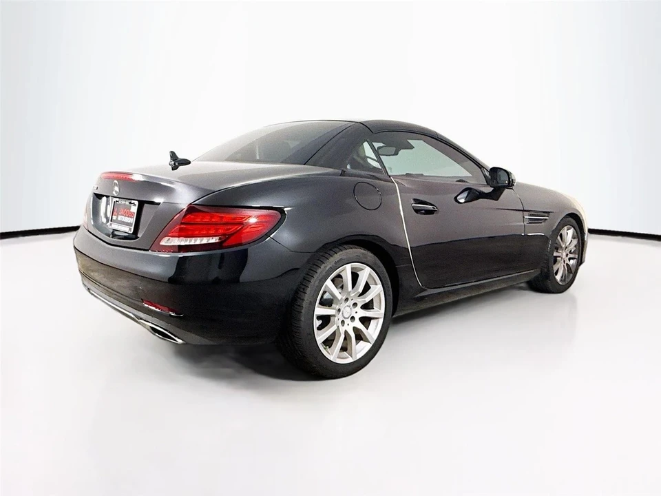2017 Mercedes-Benz R172 SLC-Class - Image 11 of 15