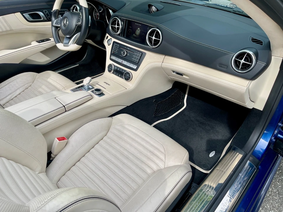 2017 Mercedes-Benz R231 SL-Class - Image 12 of 20