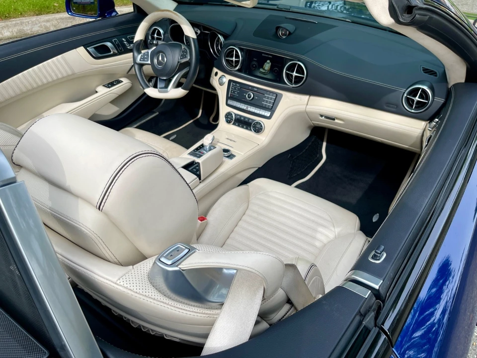 2017 Mercedes-Benz R231 SL-Class - Image 11 of 20