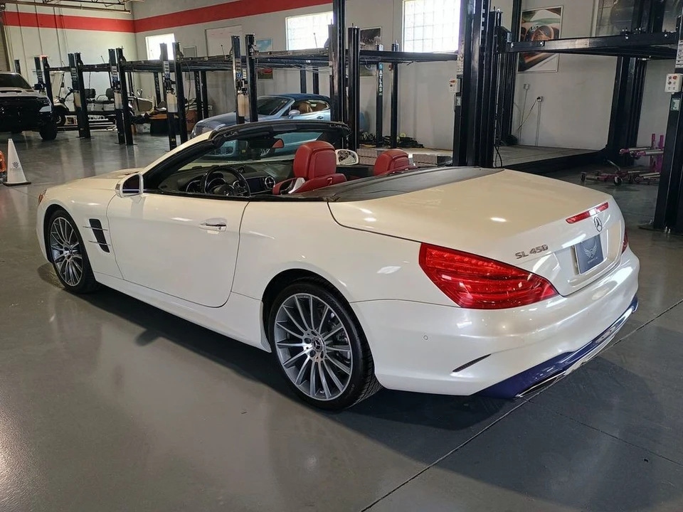 2017 Mercedes-Benz - Image 3 of 12