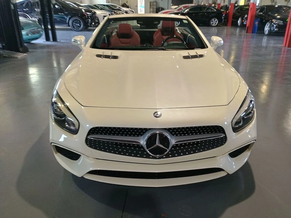 2017 Mercedes-Benz - Image 7 of 12