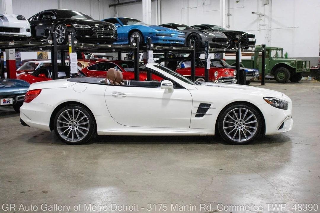 2017 Mercedes-Benz R231 SL-Class - Image 9 of 12