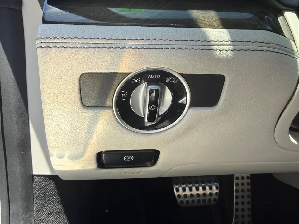 2017 Mercedes-Benz R231 SL-Class - Image 19 of 26