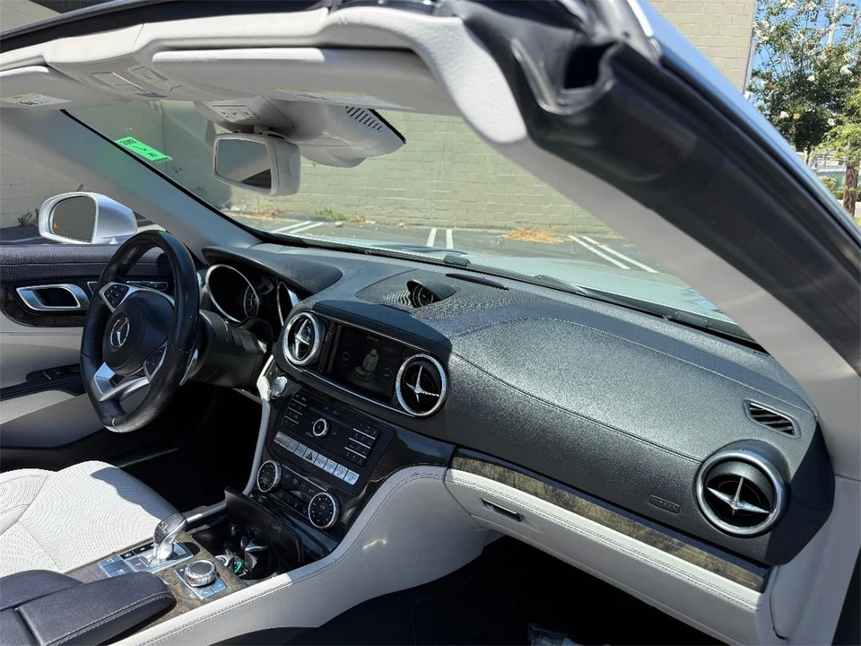 2017 Mercedes-Benz R231 SL-Class - Image 15 of 26