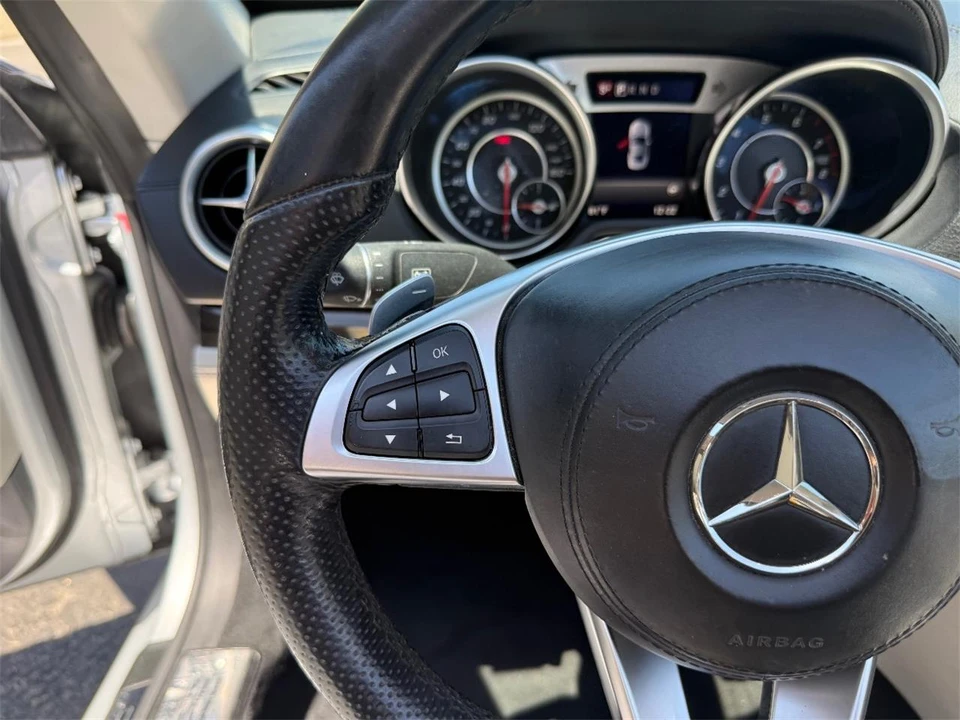2017 Mercedes-Benz R231 SL-Class - Image 23 of 26