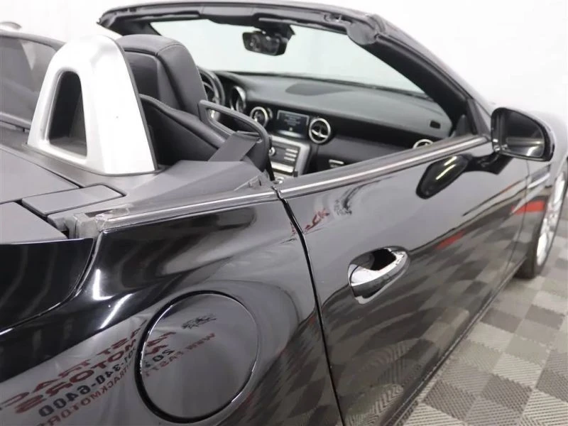 2017 Mercedes-Benz R172 SLC-Class - Image 7 of 12