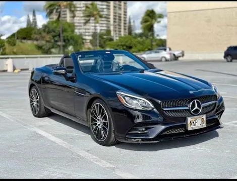 2017 Mercedes-Benz SLC300