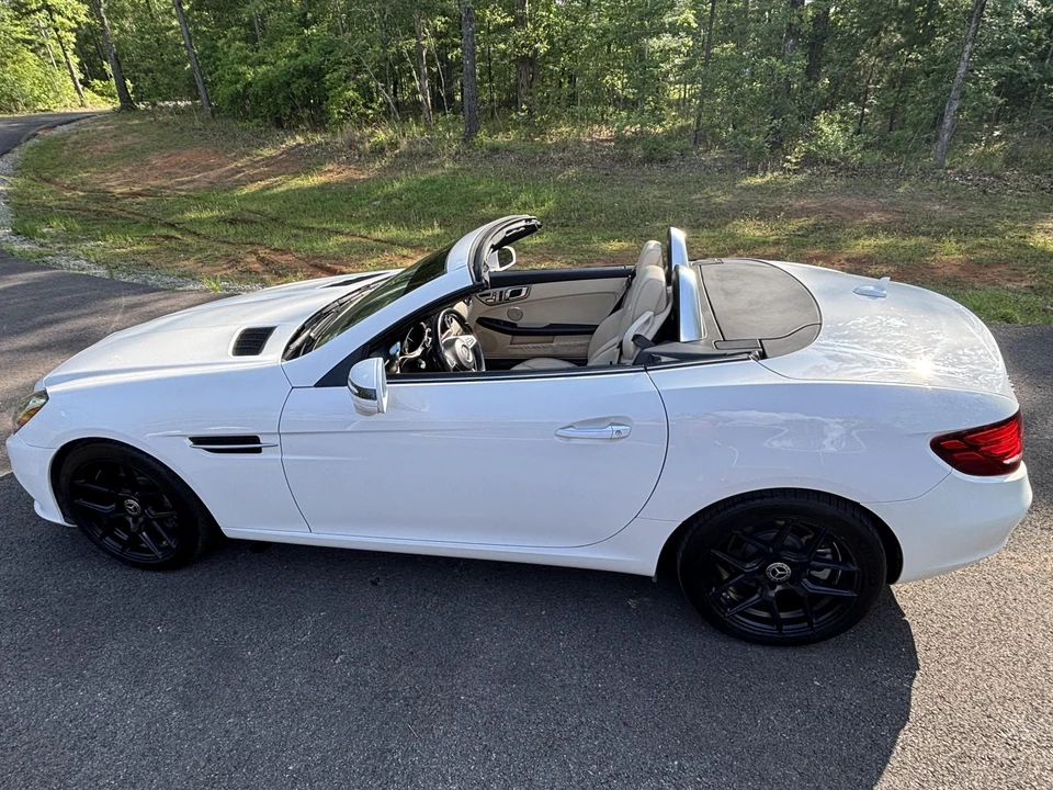 2017 Mercedes-Benz R172 SLC-Class - Image 16 of 31