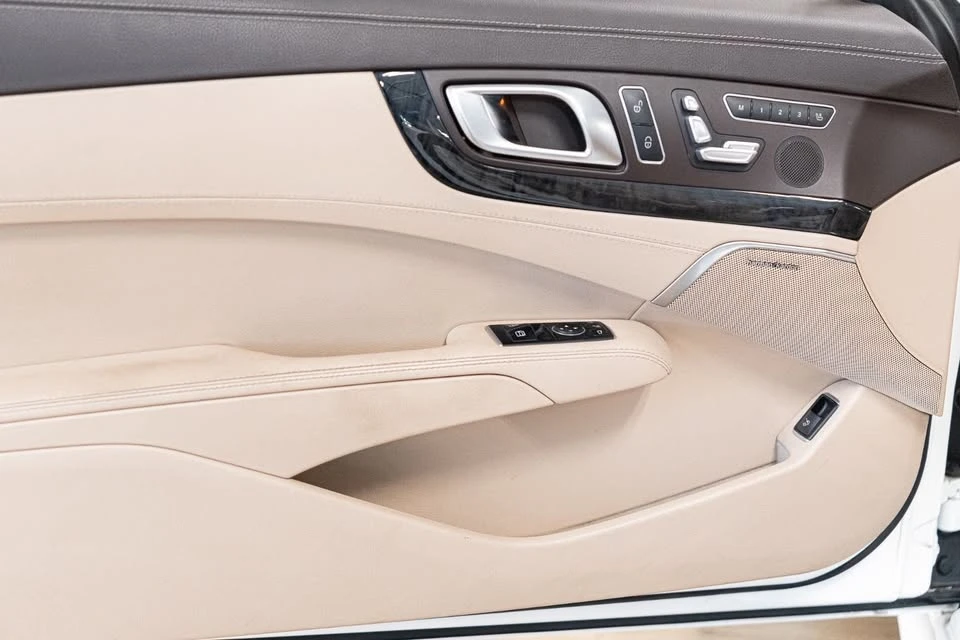 2017 Mercedes-Benz R231 SL-Class - Image 13 of 20
