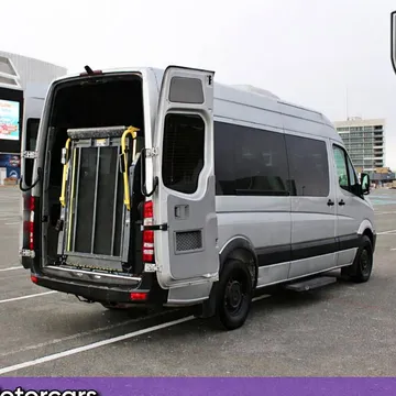 2017 Mercedes-Benz Sprinter 2500 Passenger Van High Roof 170-in. WB
