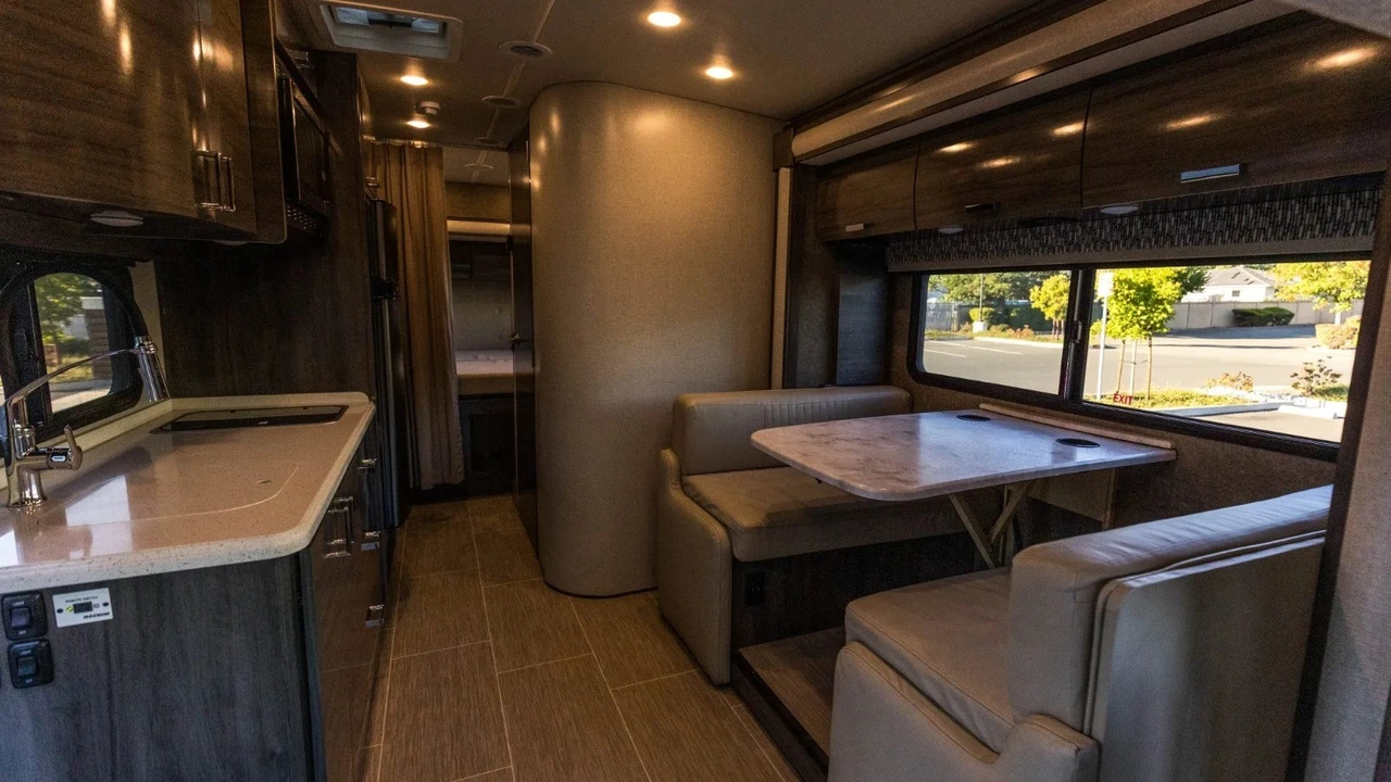 2017 Mercedes-Benz NCV3 Sprinter - Image 9 of 21