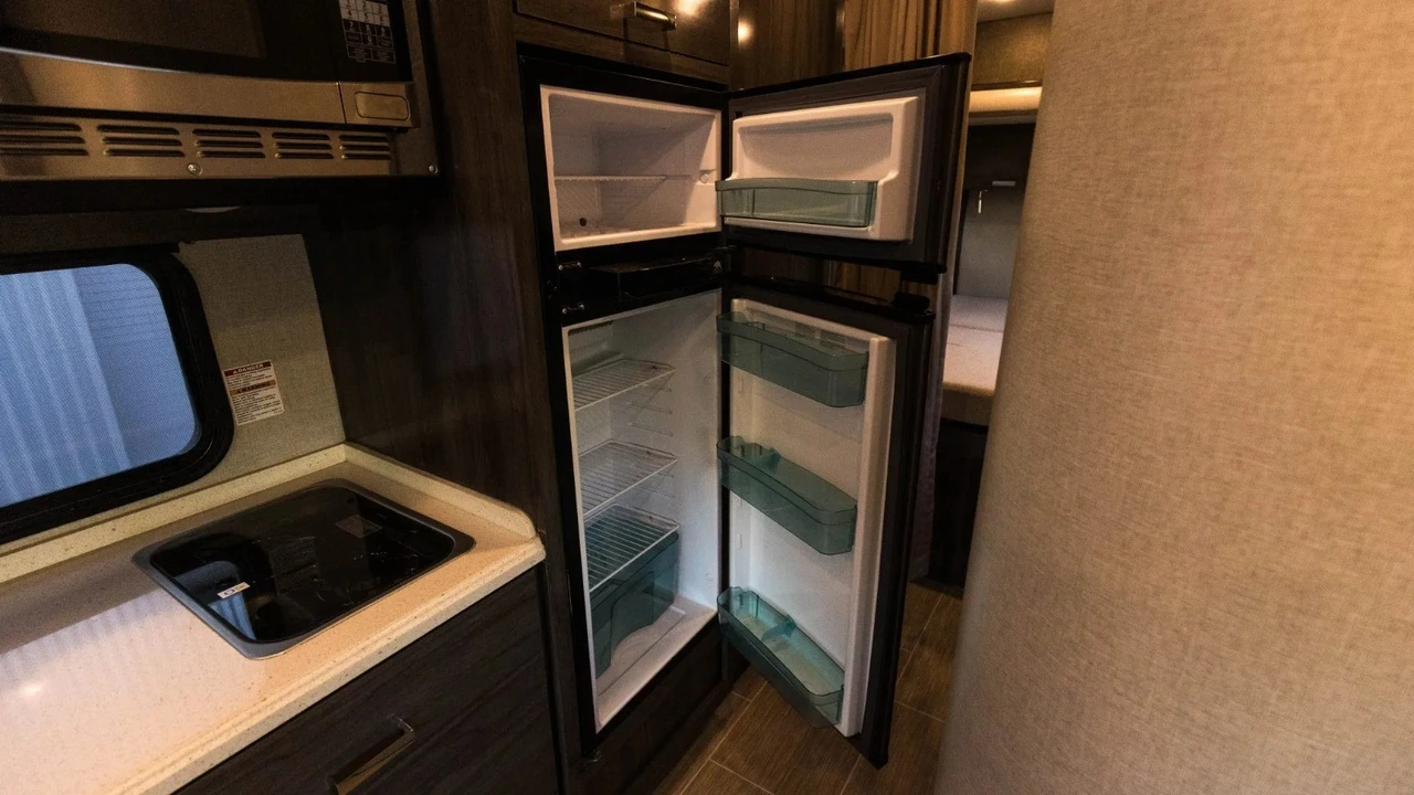 2017 Mercedes-Benz NCV3 Sprinter - Image 13 of 21