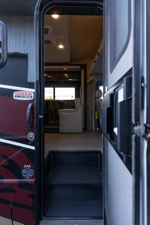 2017 Mercedes-Benz NCV3 Sprinter - Image 14 of 21