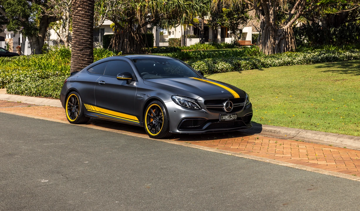 2017 Mercedes-Benz W205 C 63 AMG - Image 11 of 31
