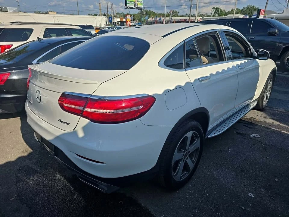 2017 Mercedes-Benz W205 C-Class - Image 3 of 11