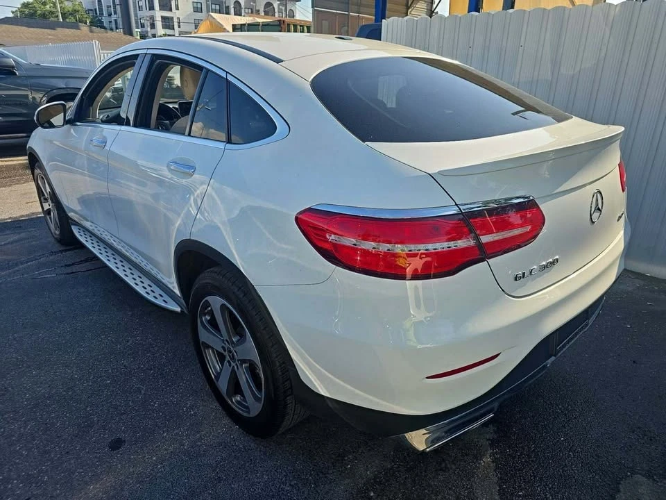2017 Mercedes-Benz W205 C-Class - Image 2 of 11