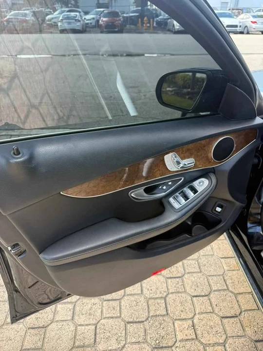 2017 Mercedes-Benz W205 C-Class - Image 8 of 10