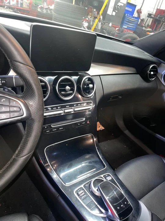 2017 Mercedes-Benz W205 C-Class - Image 4 of 8