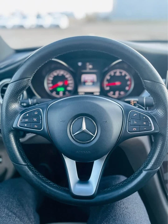 2017 Mercedes-Benz W205 C-Class - Image 10 of 18