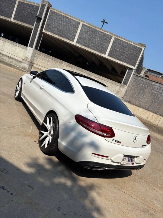 2017 Mercedes-Benz W205 C-Class - Image 3 of 12