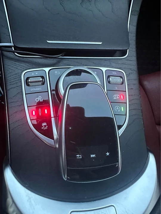 2017 Mercedes-Benz W205 C-Class - Image 11 of 12