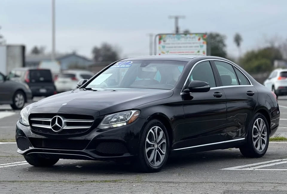2017 Mercedes-Benz W205 C-Class - Image 2 of 18