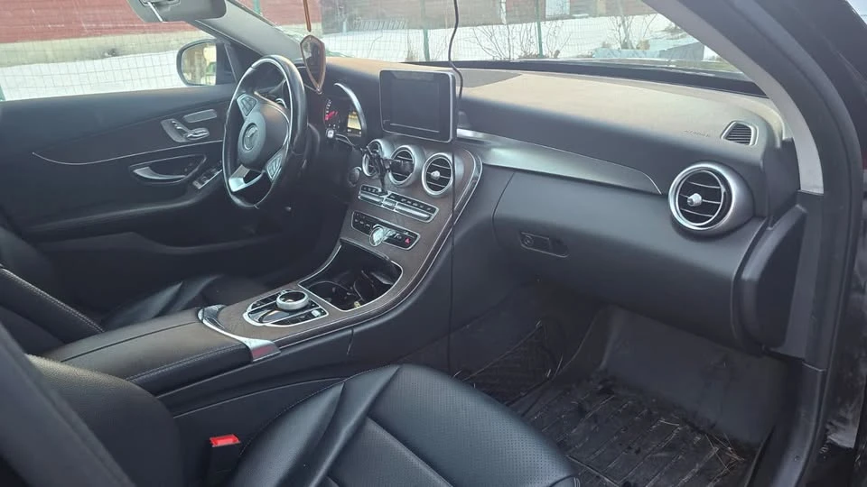 2017 Mercedes-Benz W205 C-Class - Image 6 of 7