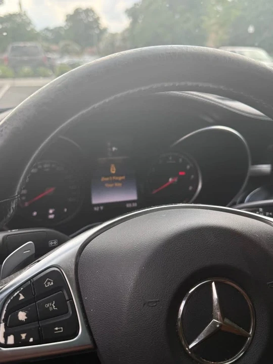 2017 Mercedes-Benz W205 C-Class - Image 5 of 8