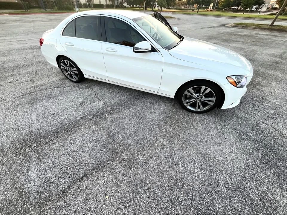 2017 Mercedes-Benz W205 C-Class - Image 8 of 11