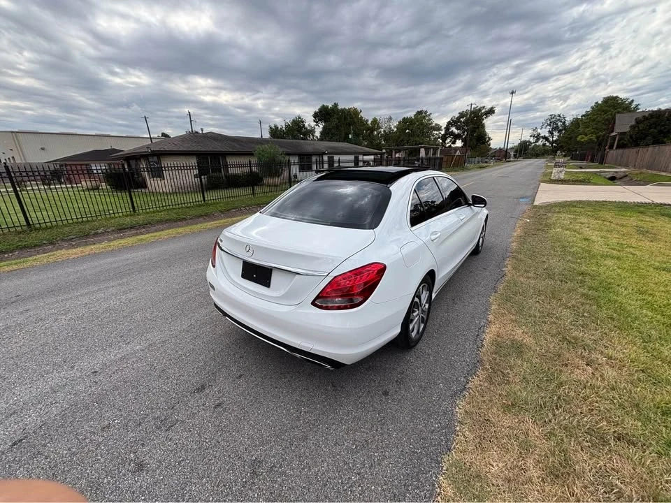 2017 Mercedes-Benz W205 C-Class - Image 9 of 20