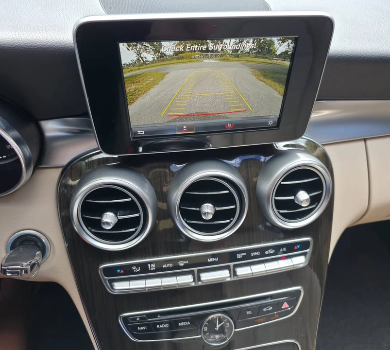 2017 Mercedes-Benz W205 C-Class - Image 11 of 15