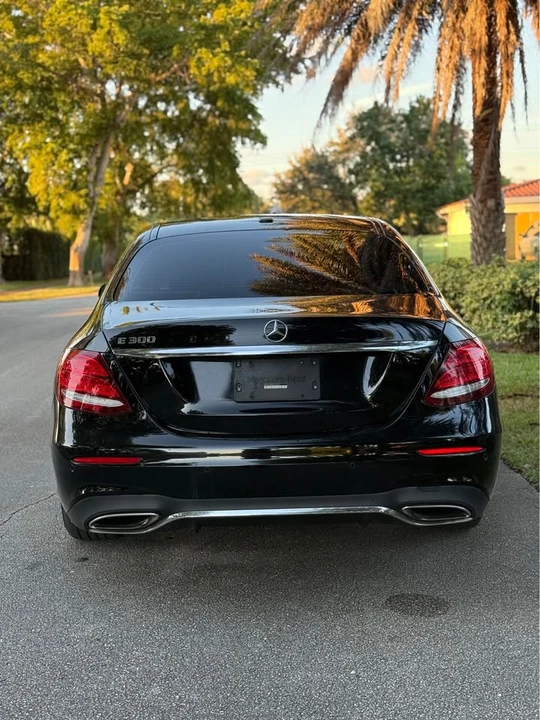 2017 Mercedes-Benz W213 E-Class - Image 6 of 12