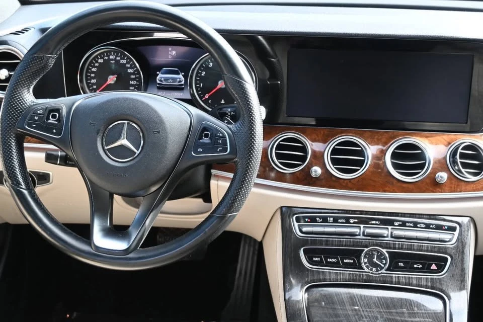 2017 Mercedes-Benz W213 E-Class - Image 16 of 19