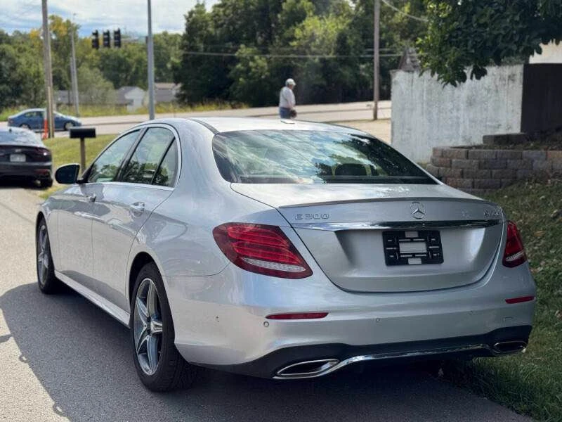 2017 Mercedes-Benz W213 E-Class - Image 4 of 12