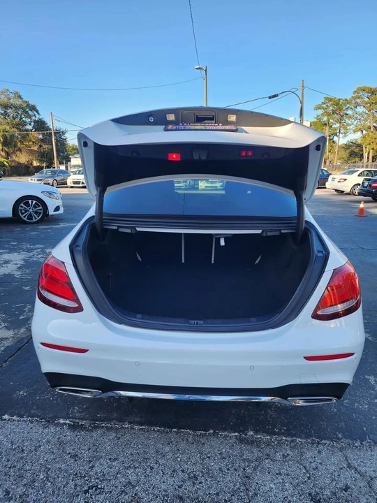 2017 Mercedes-Benz W213 E-Class - Image 11 of 13