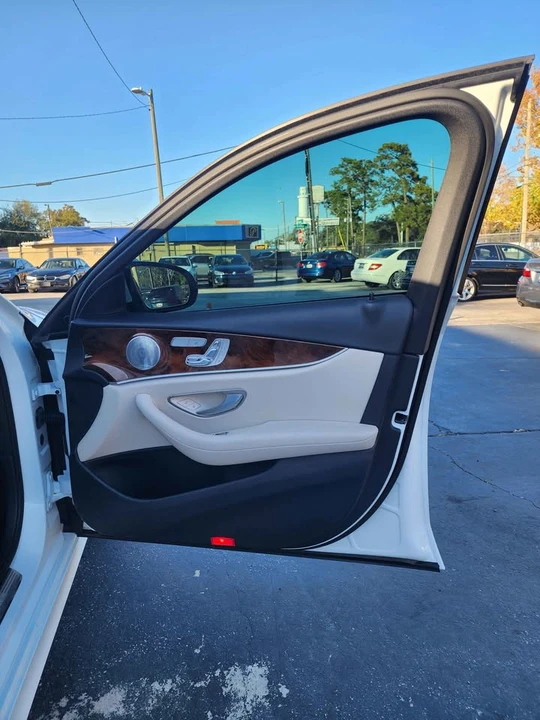 2017 Mercedes-Benz W213 E-Class - Image 8 of 13