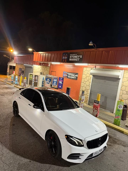 2017 Mercedes-Benz W213 E-Class - Image 2 of 4